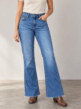 American Eagle Size 18 Kick Boot Jeans Blue Denim Raw Hem Y2K Western Style